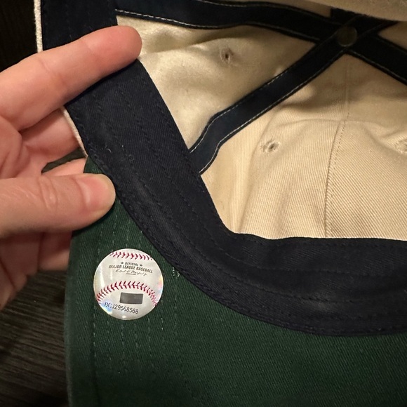 KITH BRAND NEW - never worn Kith NY Yankee Hat. Size Small - Picture 7 of 14